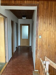Rozlehlý rodinný dům240m2, dispozice 6+kk / Městec Králové - 13