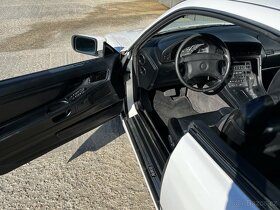BMW 850i 5.0L V12 1991 - 13