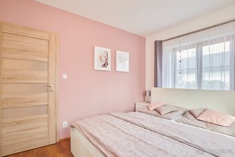 Rodinný dům ve Velké Hraštici – Perfektní bydlení nedaleko P - 13