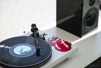 Gramo Pro-Ject Rolling Stones Recordplayer OM10 Black rarita - 13
