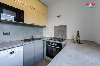 Prodej bytu 3+1, 67 m², Cheb, ul. 17. listopadu - 13