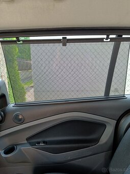 Ford Grand Cmax. 1.6tdci, nízký nájezd, navigace, klima - 13