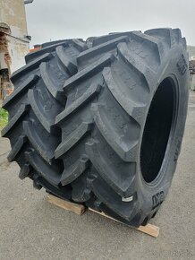 Pneu BKT 650 / 65 R42 - 13