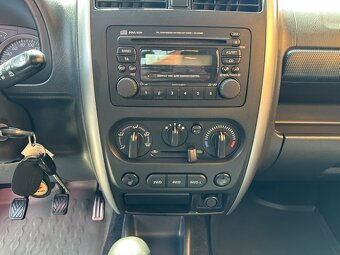 Suzuki Jimny 1.3i 63kW 4x4 serviska - 13