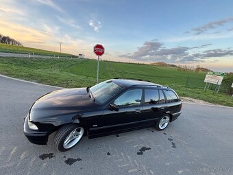 BMW E39 523i - 13