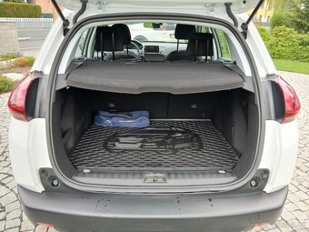 Peugeot 2008, 1.2 PureTech 110, ČR, 1. maj., jen 14 700 km - 13