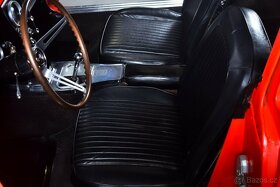 Corvette C2 Sting Ray Coupé - 13