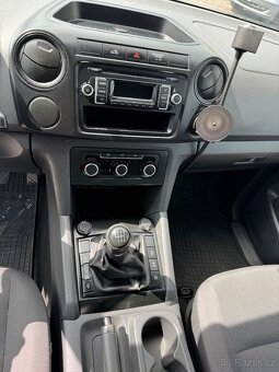 Volkswagen Amarok - 13