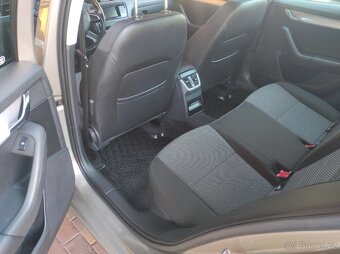Prodám Škoda Octavia III 1,6 TDI rv.2014 najeto 170000km - 13