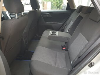 Toyota Auris 1.8 Hybrid kombí KAMERA XENON - 13