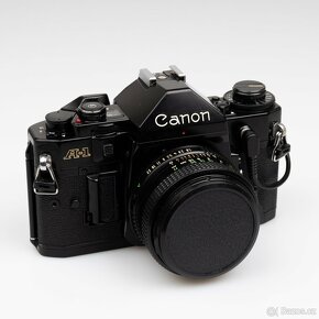 Canon A-1 se dvěma objektivy a příslušenstvím - 13