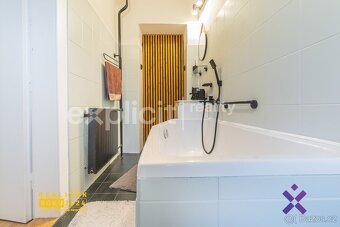 Prodej rodinného domu 5+1 325 m2, pozemek 1 122 m2 - Uherský - 13