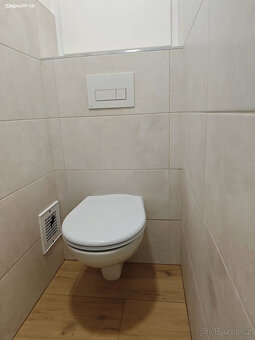 Pronájem bytu 2+1 55 m² Benátky, Vsetín - 13
