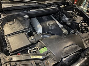 BMW X5 E53 4.6is nahradni dily - 13
