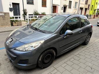 Peugeot 207 1,4 - 13