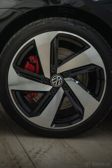 VW Golf 7,5 GTi DSG FullLED Stav nového vozu - 13