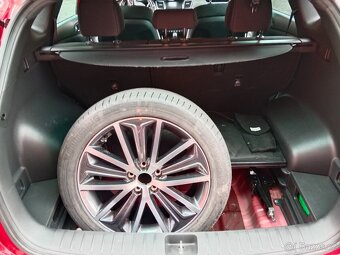 Hyundai Tucson 2.0 CRDi 100kW SUV 4x4GO lim. edice, r. 2018 - 13