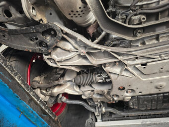 Prodám Nissan 370Z 241kW r.v. 2011, cabrio, manual. - 13