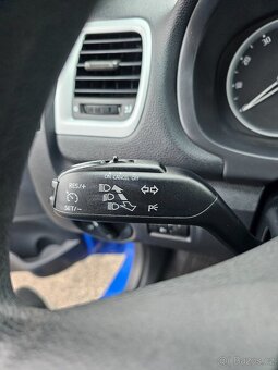 ŠKODA FABIA 1.4 63kW KOMBI AMBIENTE,KLIMA,TAŽNÉ,ALU,TEMPOMAT - 13