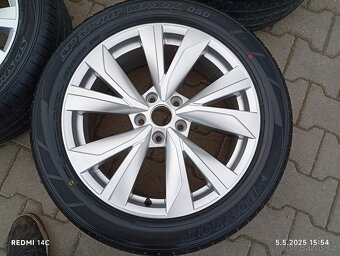 ŠKODA KAROQ, kola 18", nová letní - 13