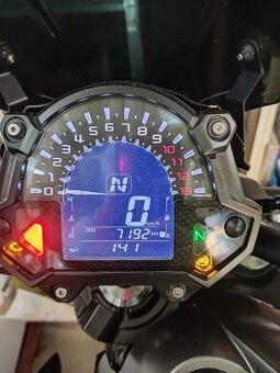 Kawasaki Z650 - 13