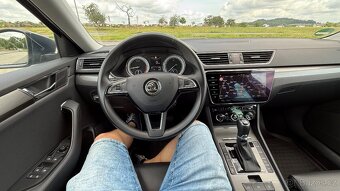 Škoda Superb 3 Combi Style 2.0TDI 140kW 4x4 DSG Matrix - 13
