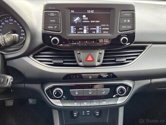 Hyundai i30 1.0T-GDi Trikolor Fastback - 13