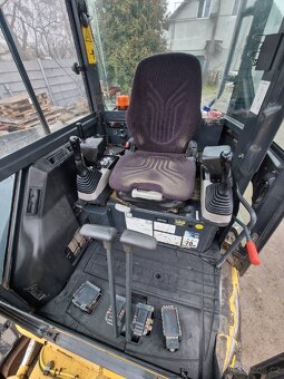 Mini bagr KOMATSU PC35 MR2 - 13