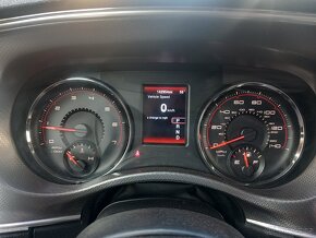 Prodám Dodge Charger 3.6 V6 - 13