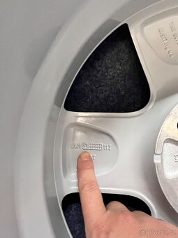 5x120 R17 Originál alu VW T5 - nové - 13
