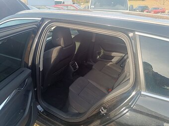 Škoda Octavia 2.0 TDI - 13