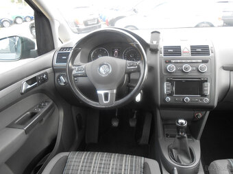 Volkswagen Touran 2.0TDi Cross 103Kw - 13