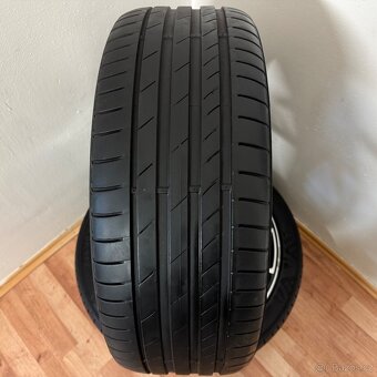 MOTEC - AUDI/VW 5x112 R20 ET45+LETNÍ 245/40R20 5mm - 13