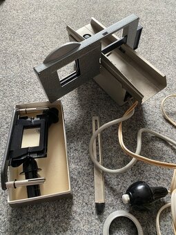 promítačka stará promítačka projektor retro video - 13