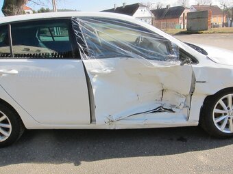 VW Golf 2.0 TDI 4motion, 159.979 km - 13