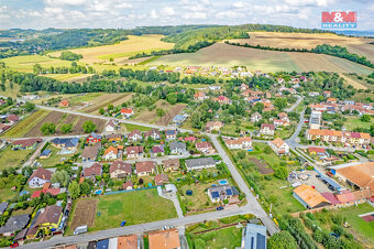 Prodej pozemku k bydlení, 1180 m², Drnovice, ul. Drnovice - 13