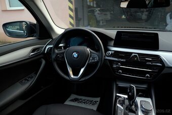 BMW 530e 2020 automat - 13