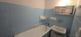 Zděný byt s balkonem  3+1 k rekonstrukci. - 13