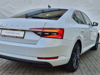 ŠKODA Superb 2.0TDI 110kW DSG Liftback Style Plus Extra ČR - 13