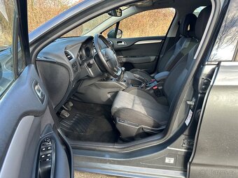 Citroen C4 1,6i 88kw (benzin) výbava Excllusive - 13