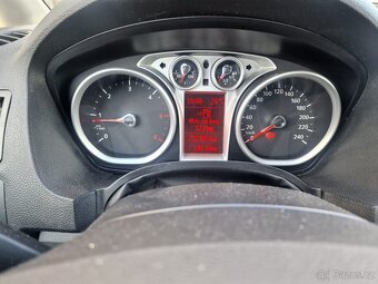 Ford C-MAX 1.6 74kW, benzín, rok výroby 2009 - 13