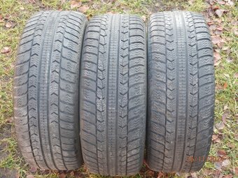3x Zimní gumy KLEBER  195/50 R15  3x 5MM - 13