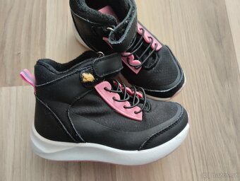 Dívčí kotníkové boty na jaro - podzim - 13