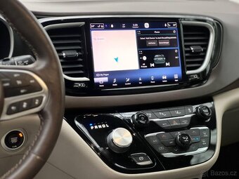 Chrysler Pacifica 3.6L V6 7 miest Radar DPH - 13