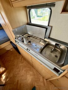 ADRIA UNICA A542, 4 pevná lůžka, od 1200,- - 13