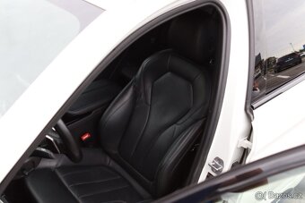 BMW G31 540i - 13