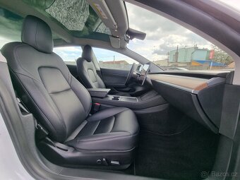 Tesla Model 3 Long Range 82kWh 4x4 366 kW za 599.900 Kč - 13