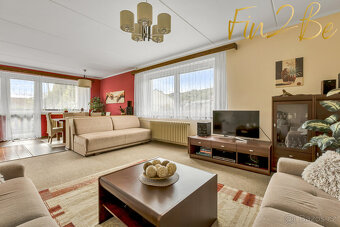 Prodej krásného domu 4+1, 253 m2 se zahradou 523 m2, Neznašo - 13