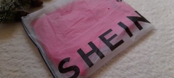 Shein midi šaty z žebrovaného úpletu - 13