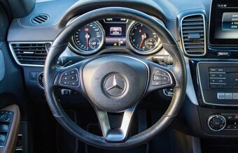 Mercedes-Benz GLE 400 4MATIC AMG - 13